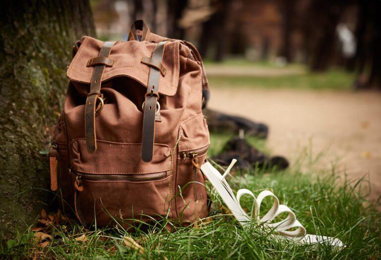 Magische Fabelwesen - Rätselrucksack Orange